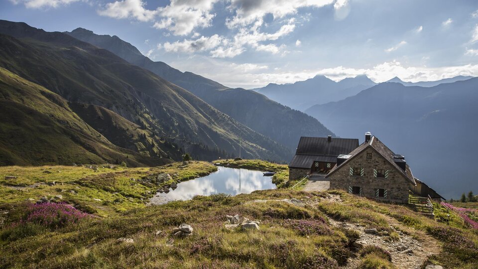 Se Friedrichshafener Hütte 1