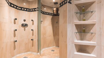 Hotel_Olympia_Kneippbecken_001