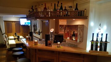 Bar 1